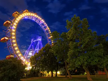 Skip The Line Giant Ferris Wheel Ride In Vienna